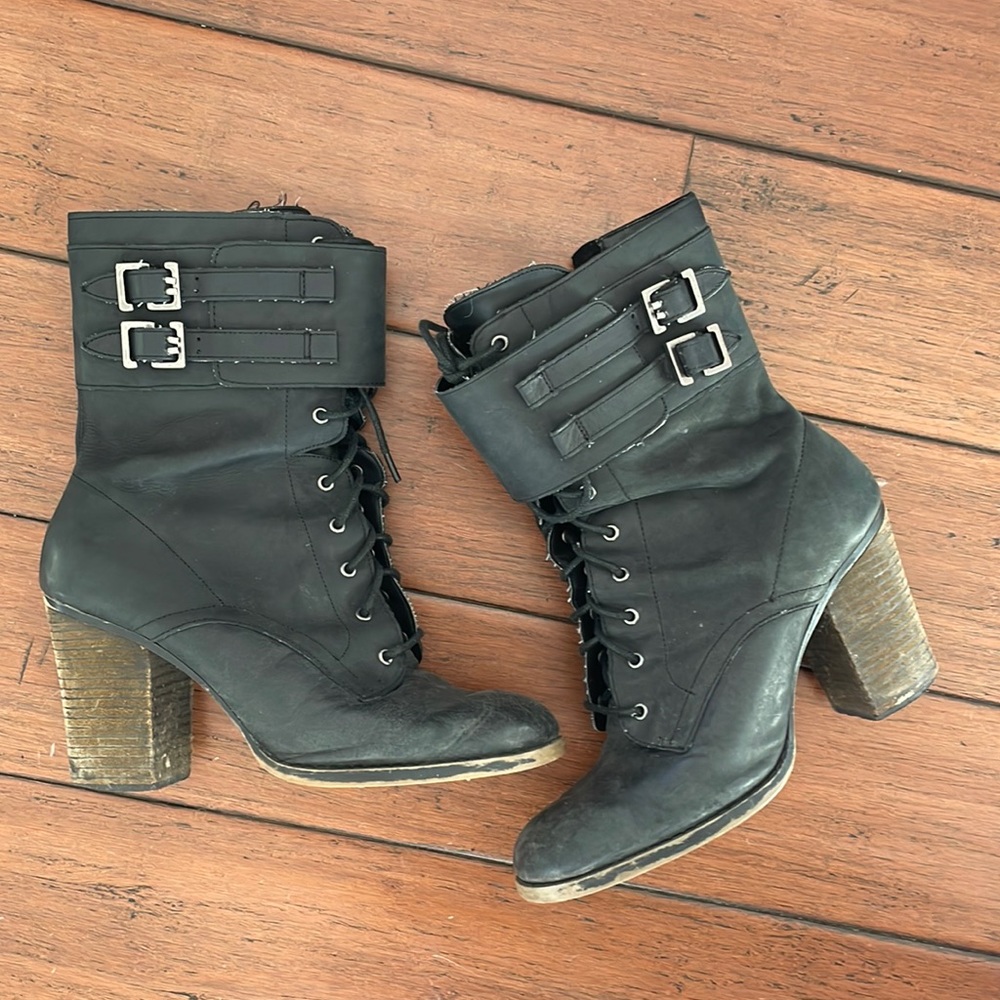 Leather boots in great used condition.